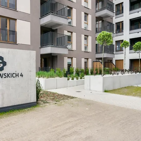International Fair, Business Appartement *